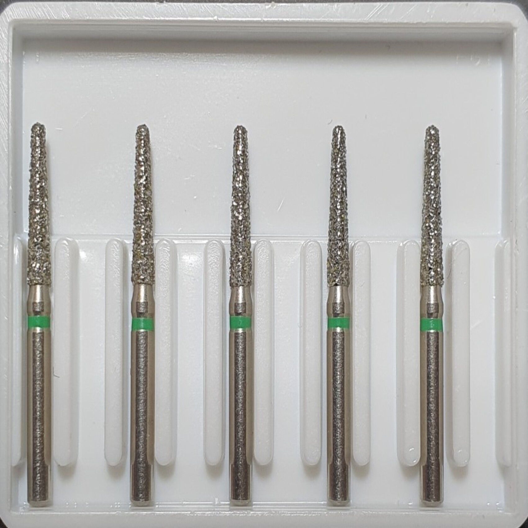 Diamond Burs - Round And Taper (198 )